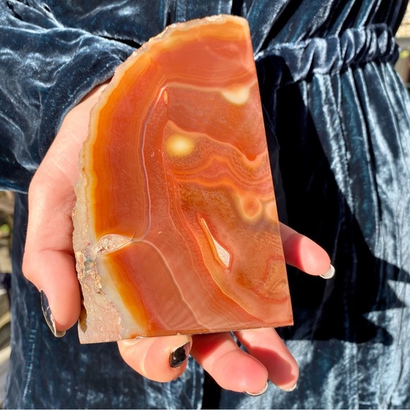 Banded Agate Geode - Picture 2 of 10